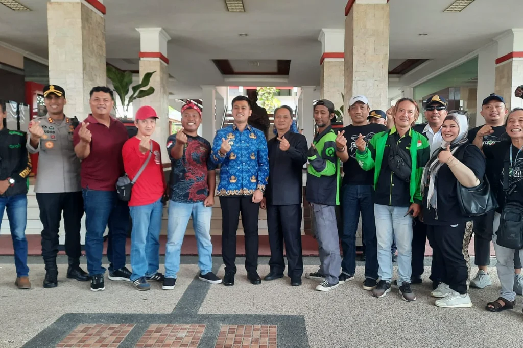 Ratusan Driver Ojol Kota Blitar Berhasil Desak Penghapusan Zona Merah, Uji Coba Segera