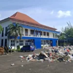 Gajah Lawan Semut: Ketika Pemkot Bengkulu Menjawab Keluh Kesah Sopir Sampah dengan Jalur Hukum