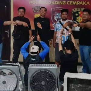 Kasus Pencurian 8 AC di Kantor Gubernur Bengkulu Terungkap, Dua Tersangka Dibekuk Kasus Pencurian 8 AC di Kantor Gubernur Bengkulu Terungkap, Dua Tersangka Dibekuk