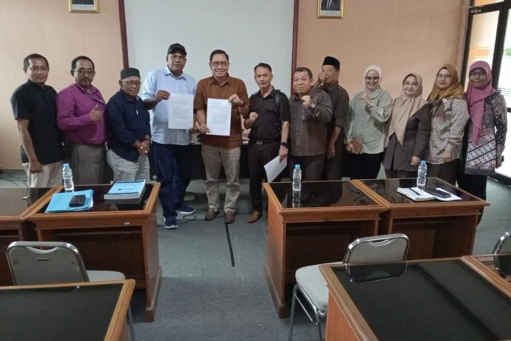 Pemdes Cikalahang Jalin Kerja Sama dengan Fakultas Hukum Untag Cirebon