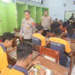 Transparansi Bantuan Sosial: Kapolres Blitar Kota Pastikan MBG Tepat Sasaran
