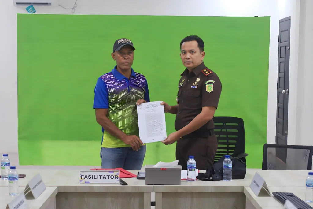 Cabjari Karimun Terapkan Restorative Justice, Tersangka Lalin Jadi Marbot Masjid 2 Bulan