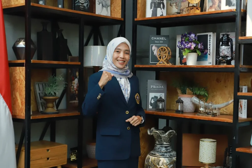 Dosen UINFAS Bengkulu, Naintyn Novitasari, Raih Doktor Cum Laude dengan Inovasi Asesmen Sains