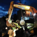 Evakuasi Dramatis 6 Jam di Fly Over Tais Pasca Kecelakaan Maut Truk Kontainer