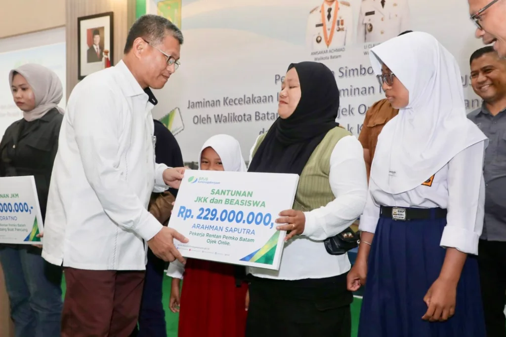 Kabar Baik! 10.285 Pekerja Rentan di Batam Kini Terlindungi Jaminan Sosial