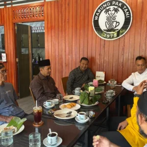 Rektor IAI Hidayatullah Batam Kunjungi Bupati Lingga, Perkuat Visi Kampus Berdaya Saing Nasional Rektor IAI Hidayatullah Batam Kunjungi Bupati Lingga, Perkuat Visi Kampus Berdaya Saing Nasional