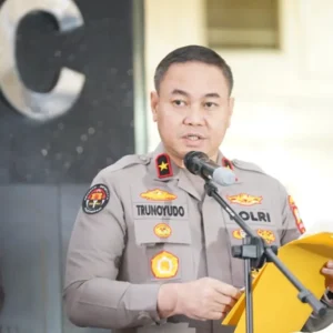 Seluruh Anggota Polri Akan di Test Urine Serentak Seluruh Anggota Polri Akan di Test Urine Serentak