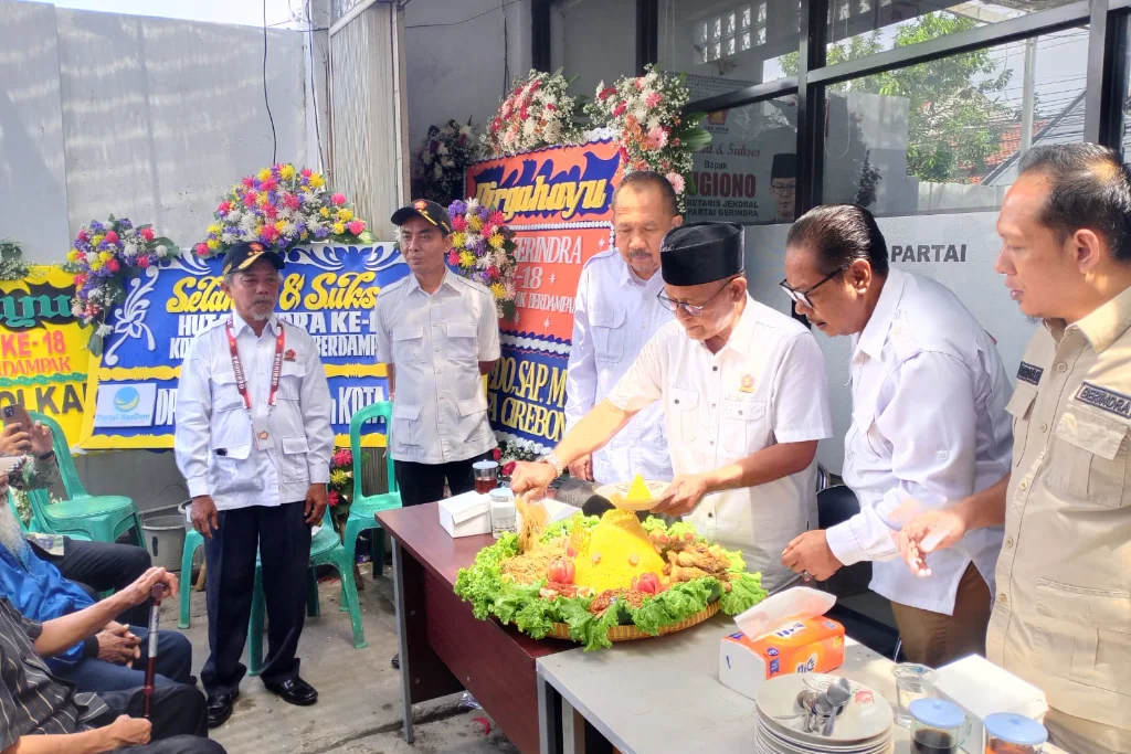Solidaritas dan Aksi Sosial Warnai HUT ke-18 Partai Gerindra di Kota Cirebon