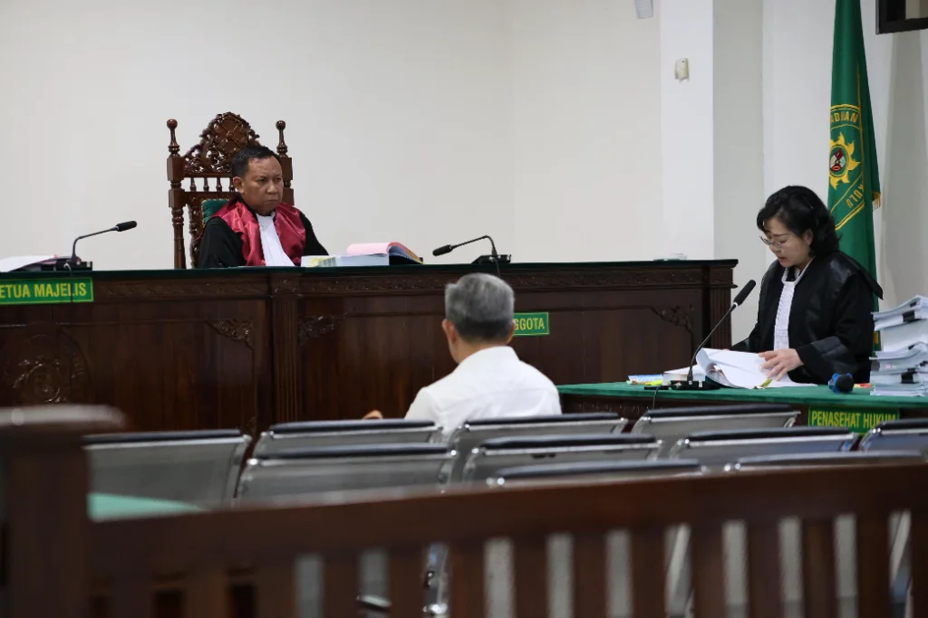 Kasus Korupsi PTM dan Mega Mall Bengkulu: Penasihat Hukum Tuntut Terdakwa Bebas Murni!