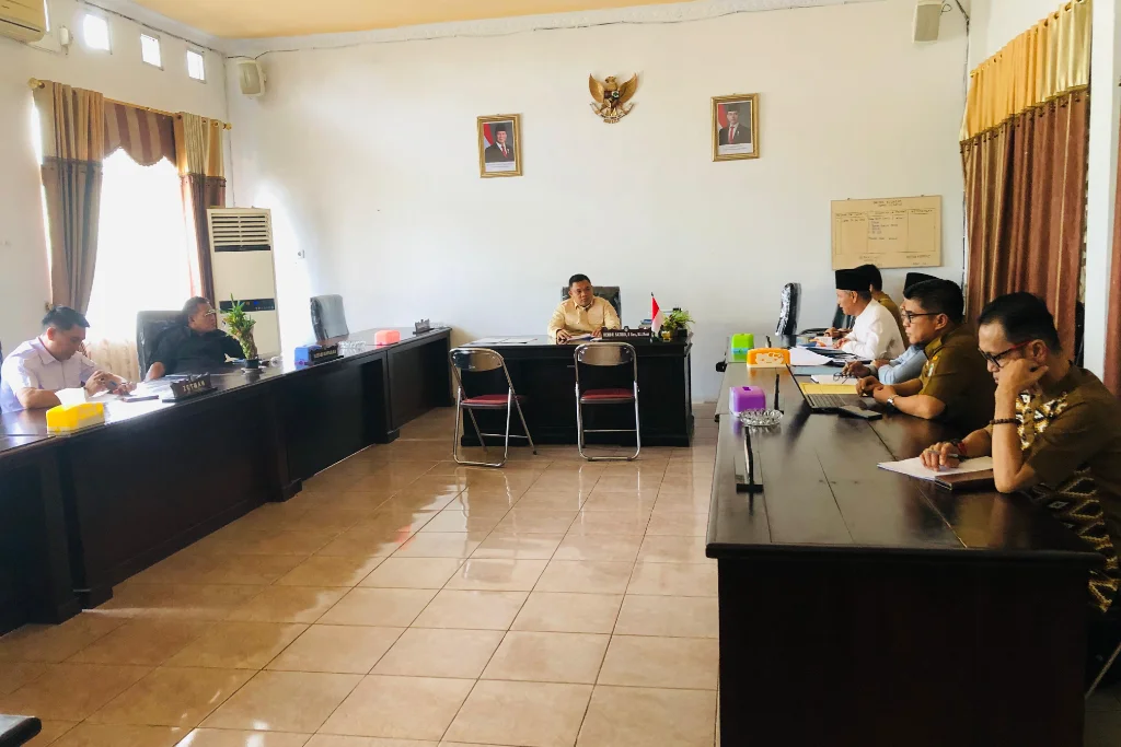 Kontroversi Mutasi Seluma: Guru Bersanksi Bisa Kembali Jabat Kepala Sekolah