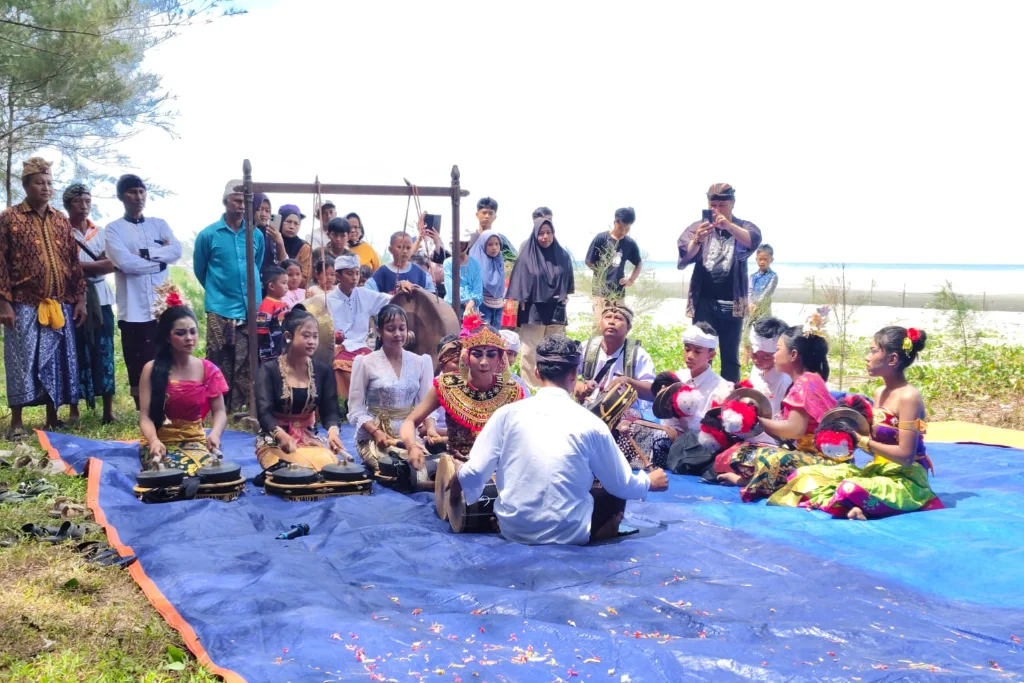 Ribuan Pengunjung Saksikan Meriahnya Budaya Nusantara di Kungkai Baru