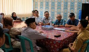 Forum RT RW Kelurahan Malabero Desak Penunjukan Pimpinan, Pencairan Hak Petugas dan Ambulance