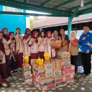 GOW Lebong Tunjukkan Kepedulian Mendalam Bantu Warga Terdampak Banjir Lebong