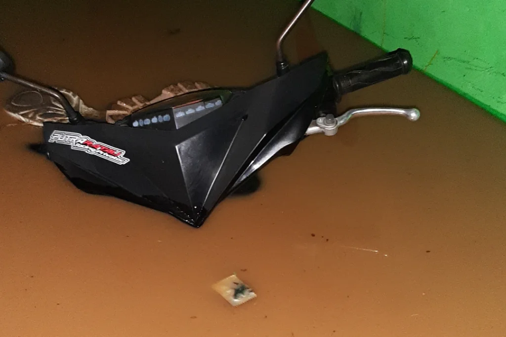 Hujan Deras Picu Banjir Lebong, Sejumlah Wilayah Terendam Parah