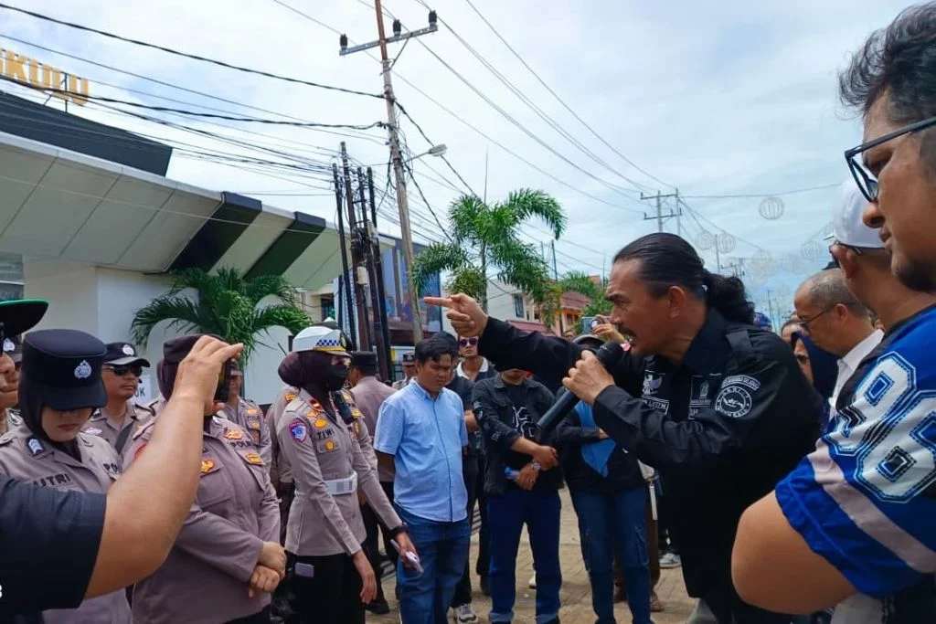 Kejati Bengkulu Kembali Didemo, Massa "Nyanyikan" Deretan Kasus Mandek