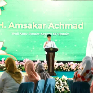 Peran Ibu Jadi Kunci, Walikota Batam Tekankan Dukungan Keluarga bagi Kinerja Aparatur