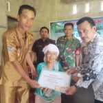 BLT DD Talang Baru II Cair, Camat Topos Tekankan Disiplin Perangkat Desa