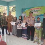 Camat Lebong Sakti Pastikan BLT Desa Ujung Tanjung III Tepat Sasaran