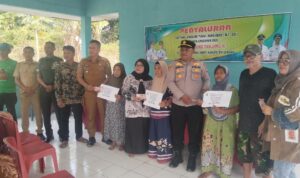 Camat Lebong Sakti Pastikan BLT Desa Ujung Tanjung III Tepat Sasaran