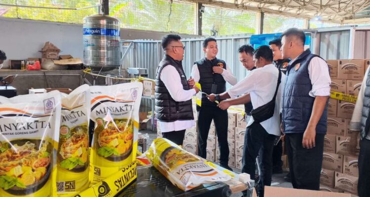 Dari Gudang Minyak Goreng Bumi Merah Putih, Polda Sita Ribuan Dus Minyakita Oplosan
