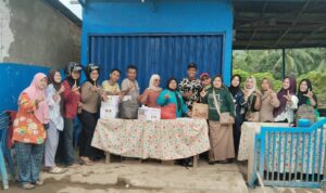 Efisiensi Anggaran Tak Halangi Desa Lokasari Bantu Korban Banjir