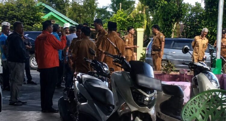 Janji Bantuan Beronjong Pemprov Bengkulu di Seluma Tak Kunjung Terealisasi, Tanda Tangan Kwitansi Kosong?