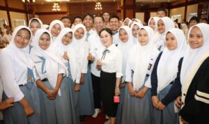 Pemko Batam Perluas Jangkauan Beasiswa Jadi Tiga Kategori, Berikut Kategorinya Pemko Batam Perluas Jangkauan Beasiswa Jadi Tiga Kategori, Berikut Kategorinya