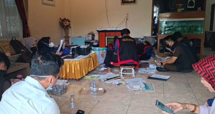 Penyidikan Korupsi Pasar Pagar Dewa Sasar Pengelolaan Tahun 2005-2025 Penyidikan Korupsi Pasar Pagar Dewa Sasar Pengelolaan Tahun 2005-2025