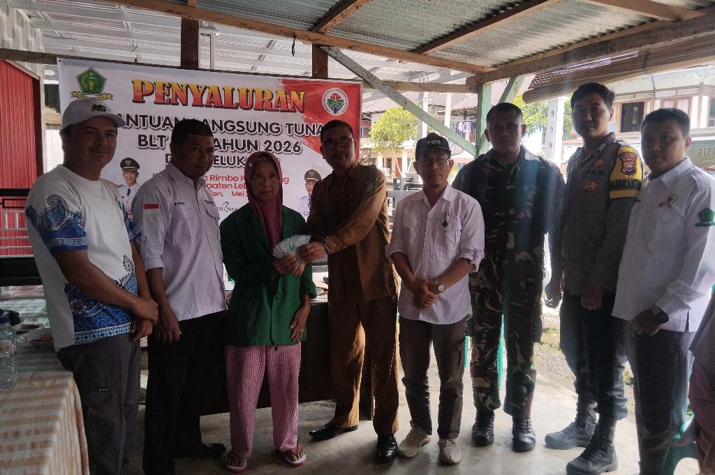 Pjs Kades Teluk Dien Pastikan Penerima BLT Tepat Sasaran
