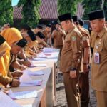 Sekda Provinsi Bengkulu Pimpin Penandatanganan Pakta Integritas di Disdikbud