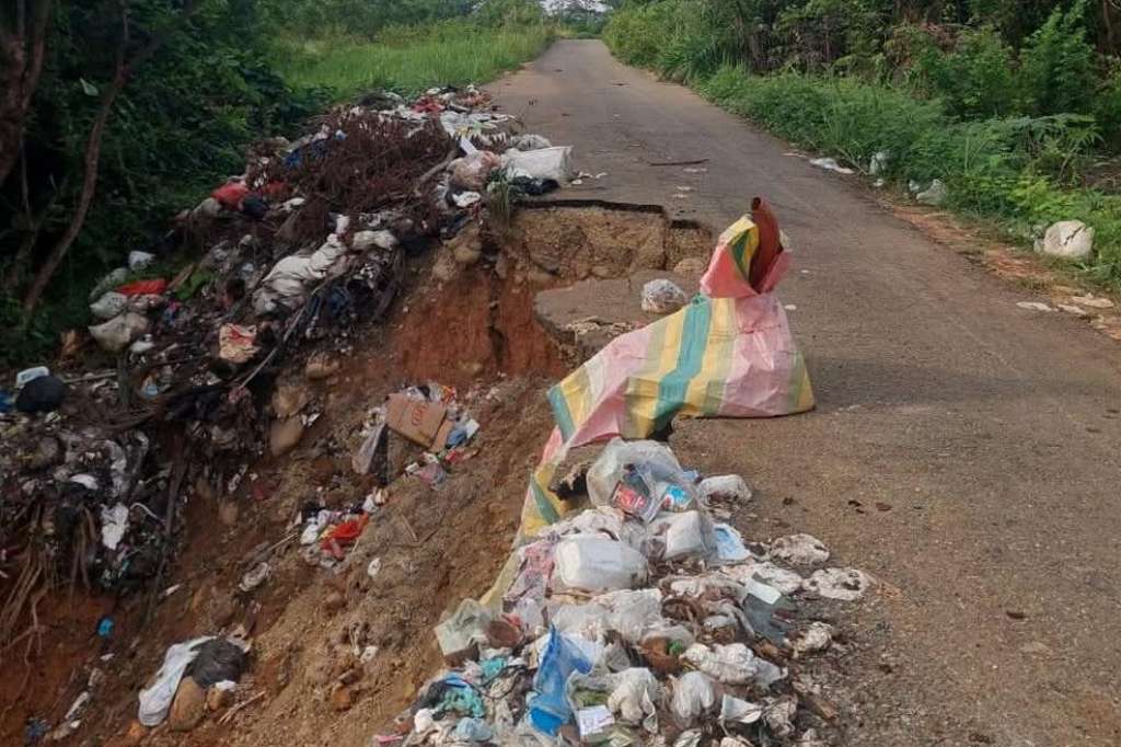Jalan Simpang Kuliner Jadi 'Wisata Sampah', Slogan Seluma Emas Berlian Dipertanyakan