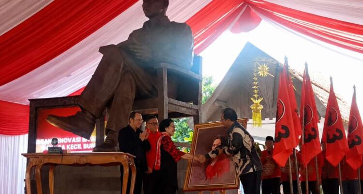 Nasionalisme dan Peradaban Bangsa, Megawati Ingatkan Generasi Muda Jangan Sekali-kali Melupakan Sejarah Nasionalisme dan Peradaban Bangsa, Megawati Ingatkan Generasi Muda Jangan Sekali-kali Melupakan Sejarah