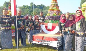 Peringatan Hari Lahir Pancasila, Lurah Klampok Blitar Ajak Perkuat Persatuan dan Kebhinekaan Peringatan Hari Lahir Pancasila, Lurah Klampok Blitar Ajak Perkuat Persatuan dan Kebhinekaan