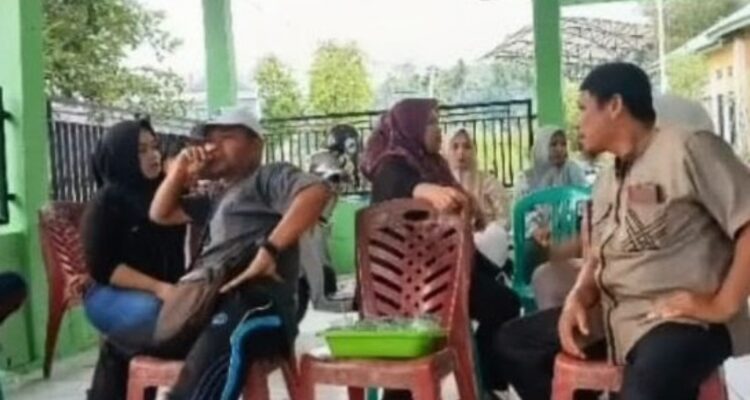 Rencana Pemotongan Siltap Tuai Protes Mantan Perangkat Desa Kampung Muara Aman