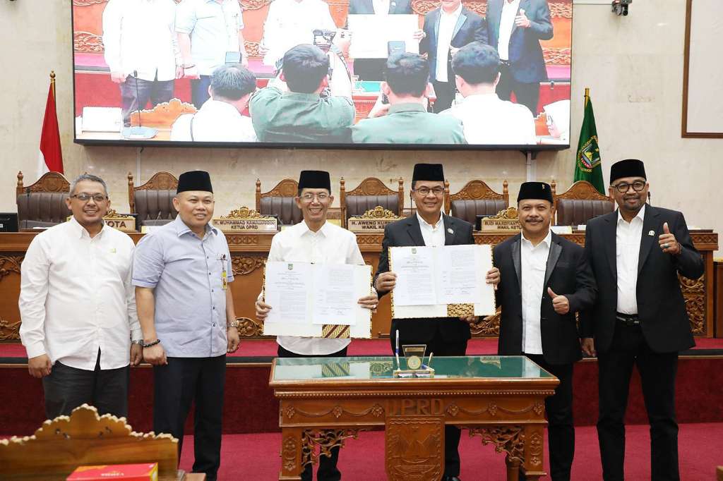 Sahkan Perda PSU, Wali Kota Amsakar Kunci Kewajiban Developer Sediakan Fasum Layak di Batam