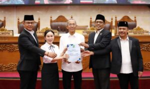Sampaikan Ranperda APBD 2025, Pemko Batam Pertahankan Opini WTP ke-14 Kalinya Sampaikan Ranperda APBD 2025, Pemko Batam Pertahankan Opini WTP ke-14 Kalinya