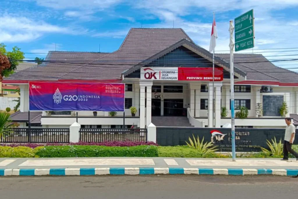 Terkait Background Non-Bankir Komisaris Bank Bengkulu, OJK: Tergantung Pemegang Saham