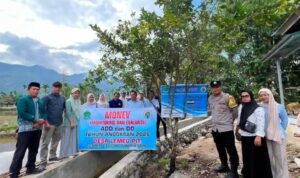 Tim Kecamatan Lebong Sakti Monev Pembangunan dan Administrasi Desa Lemeu Pit