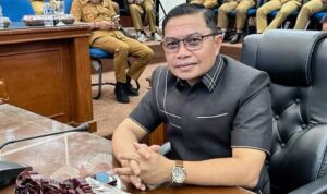 Wali Kota Bengkulu Diminta Tegas, Lurah Pembajak KK Janda Tukang Urut Harus Dicopot Wali Kota Bengkulu Diminta Tegas, Lurah Pembajak KK Janda Tukang Urut Harus Dicopot