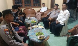 Bentengi Generasi Muda, Pemdes Bacem Blitar Manfaatkan Momentum Bersih Desa untuk Sosialisasi Narkoba Bentengi Generasi Muda, Pemdes Bacem Blitar Manfaatkan Momentum Bersih Desa untuk Sosialisasi Narkoba