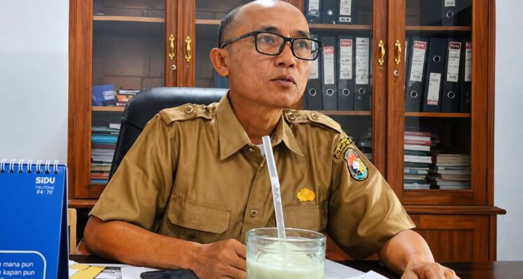 Dinsos Mukomuko Kirim 8 Siswa Sekolah Rakyat, Kades Semambang Makmur Siap Bantu Semaksimal Mungkin Dinsos Mukomuko Kirim 8 Siswa Sekolah Rakyat, Kades Semambang Makmur Siap Bantu Semaksimal Mungkin
