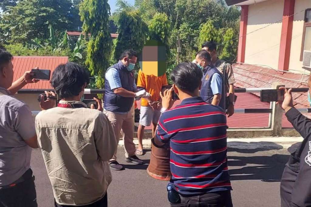 Ditresnarkoba Polda Bengkulu Bakar Puluhan Gram Ganja