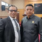 Fraksi Golkar DPRD Kota Blitar Kritisi Perubahan RT Keren Jadi Karya Mas, Sebut Walikota Ingkar Janji Fraksi Golkar DPRD Kota Blitar Kritisi Perubahan RT Keren Jadi Karya Mas, Sebut Walikota Ingkar Janji