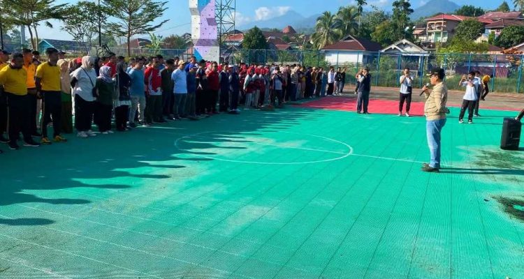 Gerakan Indonesia Asri Perkuat Sinergi Pemkab, TNI dan Polri di Lebong Gerakan Indonesia Asri Perkuat Sinergi Pemkab, TNI dan Polri di Lebong