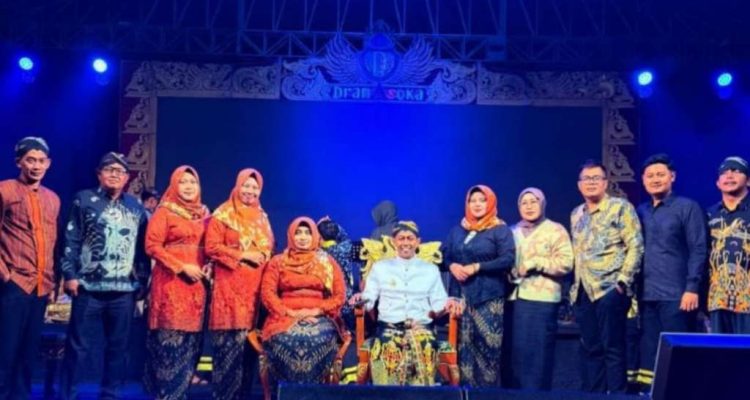 Gunakan Dana Desa, Pemdes Gaprang Sulap Momen Bersih Desa Jadi Benteng Antinarkoba