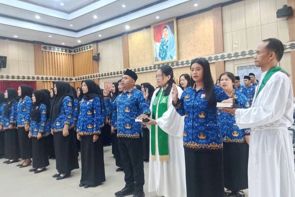 Pemprov Bengkulu Lantik 164 Pejabat Fungsional dan Sentil Isu Main TikTok