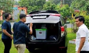 Polda Bengkulu Sita 2 Boks Dokumen Hasil Geledah Rumah Mertua dan Keluarga Cik Obooy Polda Bengkulu Sita 2 Boks Dokumen Hasil Geledah Rumah Mertua dan Keluarga Cik Obooy