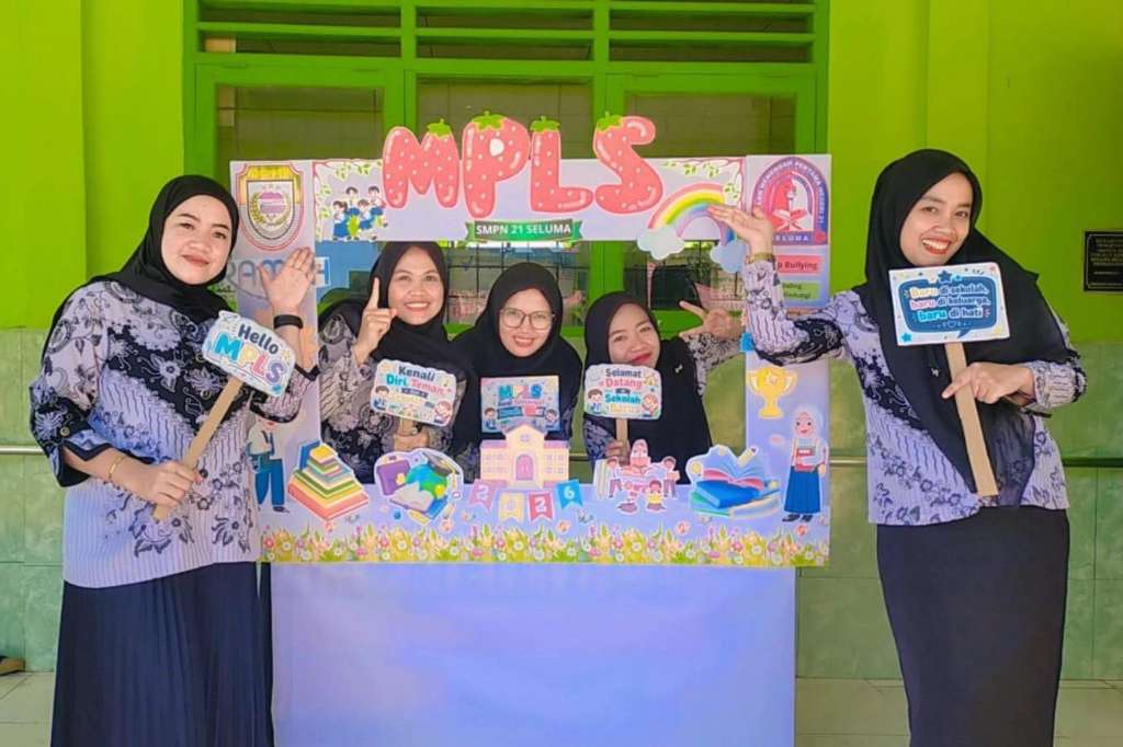 Sambut 33 Siswa Baru, MPLS SMPN 21 Seluma Tanamkan Budaya 5S