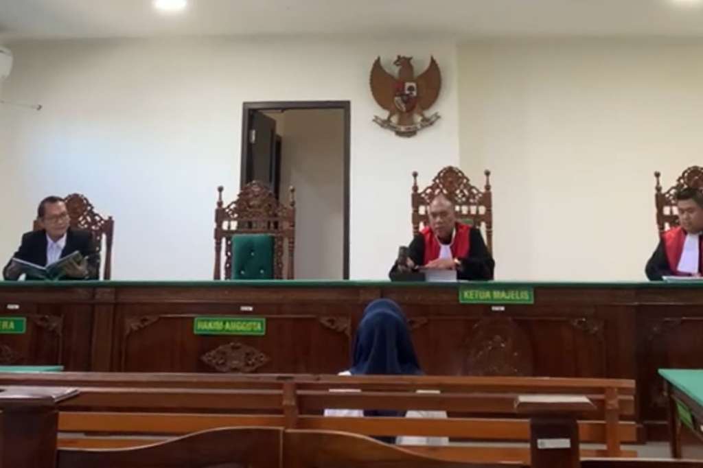 Sidang Kasus Perusahaan Pupuk, Hakim Warning Kuasa Hukum Jangan Temui Kami di Luar Sidang