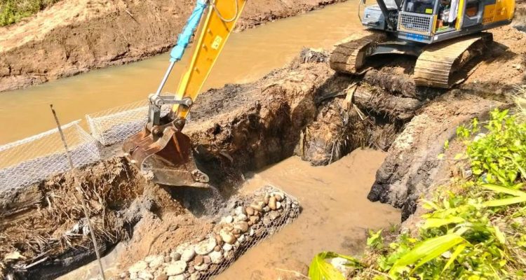 Tanpa Papan Informasi dan Diduga Batu Tak Sesuai Spesifikasi, Proyek Rp35 Miliar BWS VII Disorot